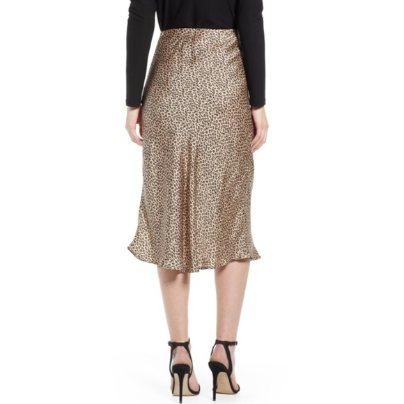 Leith Leopard Midi Satin Skirt Sz Large - Picture 3 of 11